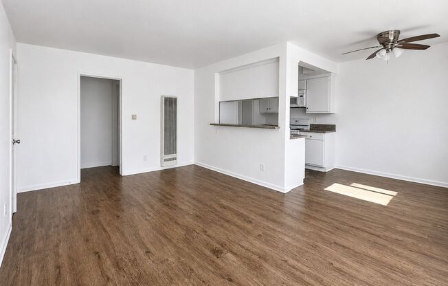 11915 Burbank Blvd Valley Village, CA 91607-1 Bed Unit NOW LEASING!