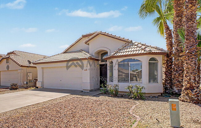 8359 W BLUEFIELD AVE