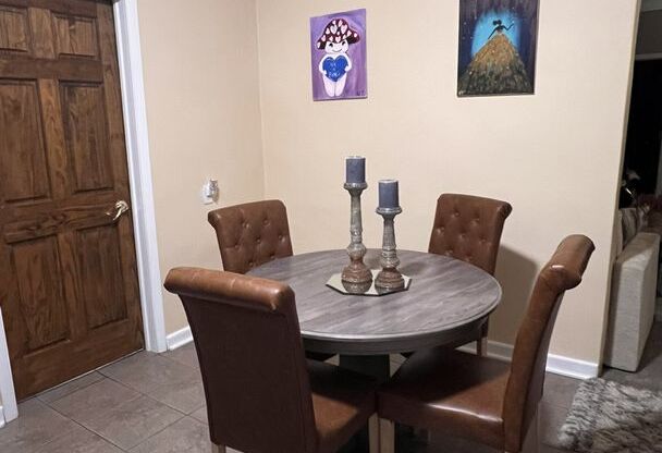 3827-3827A E Edgerton Ave