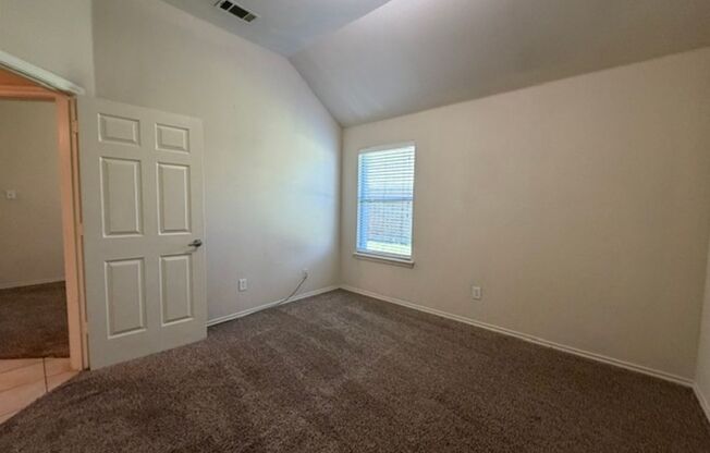 3 beds, 2 baths, $2,495