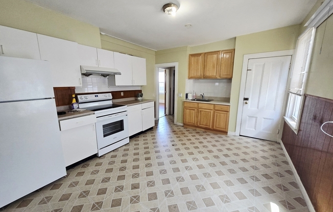 36 FREEMAN ST