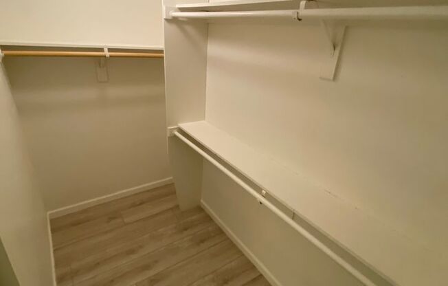 2 beds, 2 baths, $1,595, Unit # 225