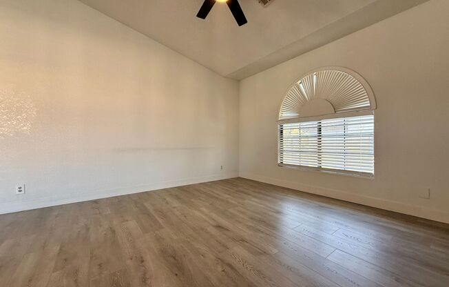 2 BEDROOM CONDO WITH 2 BALCONIES, RIGHT NEXT TO THE POOL, MINUTES FROM THE STRIP