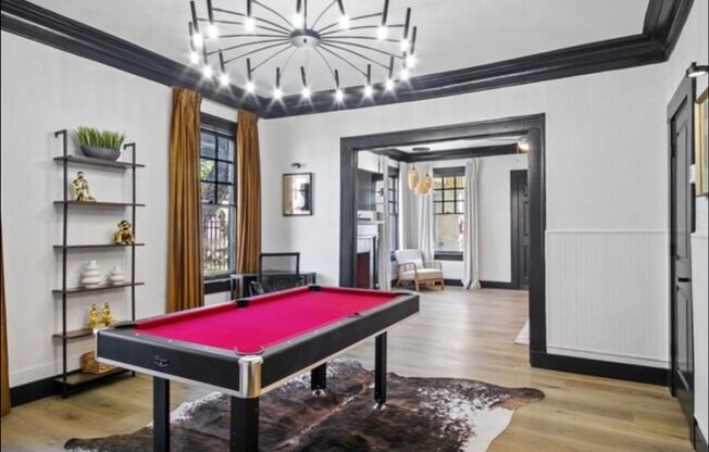 4717 Gaston Ave #19B