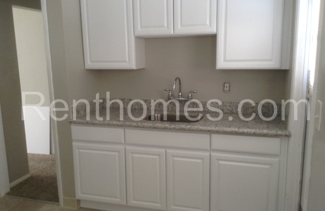 Clairemont / Pacific Beach- 2758 Hornblend Street- Corner Lot, Convenient Freeway Access!