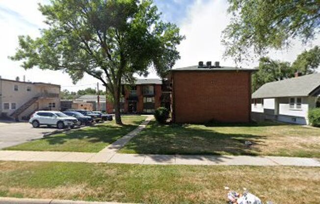 Rue Charles Apartments (4311 Charles St.)