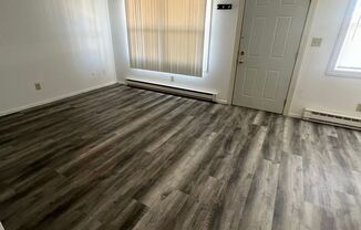 1 bed, 1 bath, 585 sqft, $700, Unit Unit 5