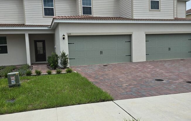 A stunning NEWLY BUILT HOME in Kissimmee, FL Move in Ready!