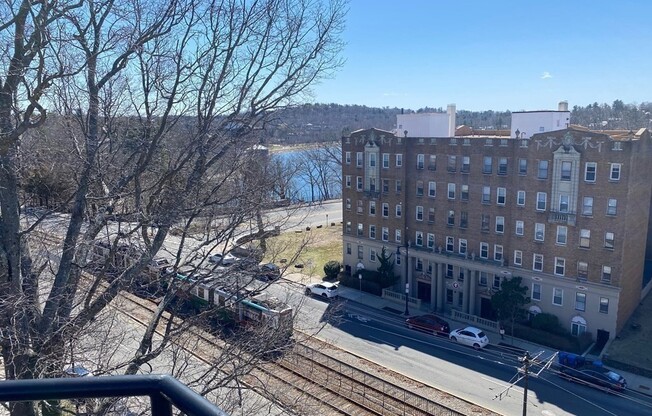 1 bed, 1 bath, 663 sqft, $2,700, Unit 408