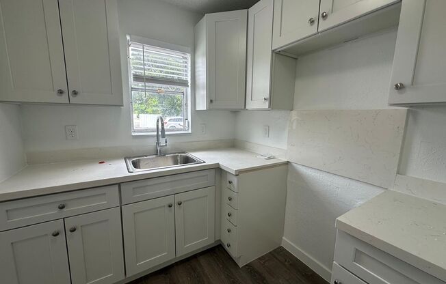 2 beds, 2 baths, $1,995, Unit P101