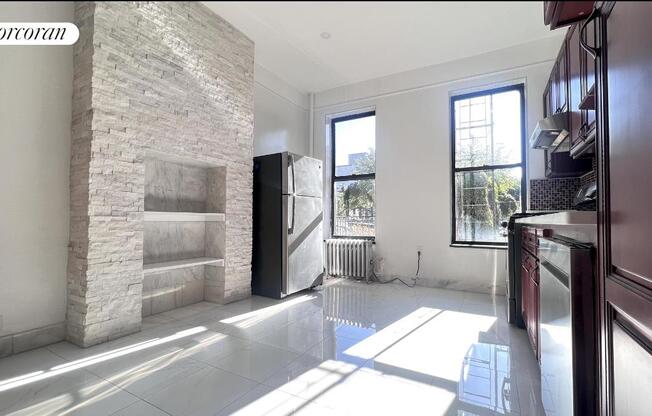149 LEONARD ST
