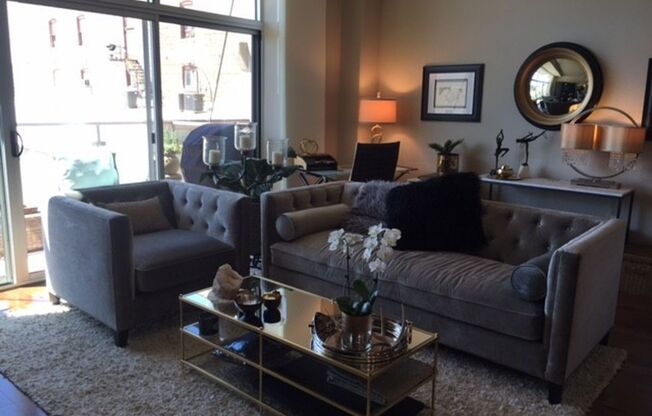 1 bed, 1.5 baths, 1,022 sqft, $2,025, Unit 303