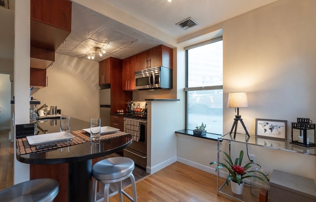 5 Grove St.