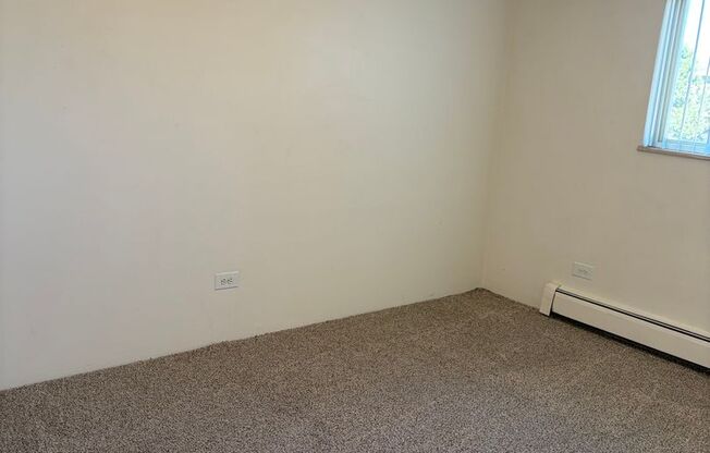 2 beds, 2 baths, 805 sqft, $1,525, Unit B-315