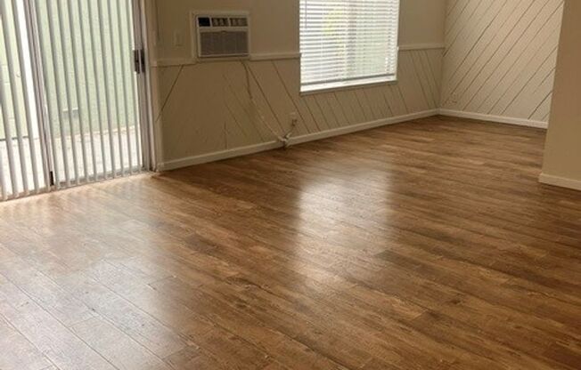 Renovated 3 Bedroom/1 Bath Town Home