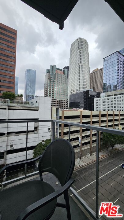 Studio, 1 bath, 660 sqft, $2,700, Unit 609