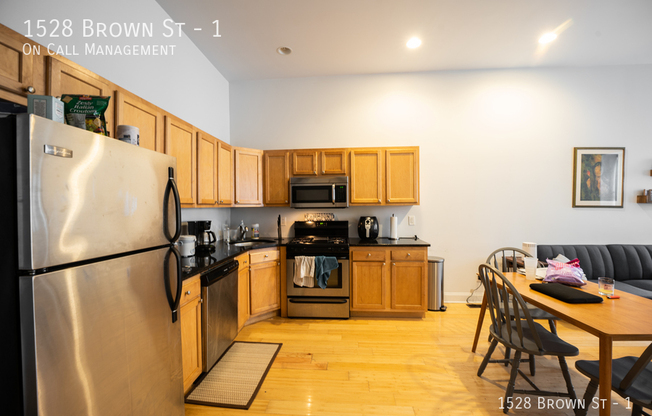 1528 BROWN ST