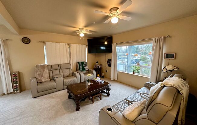 Darby Estates COA - 508 Darby Dr. #102