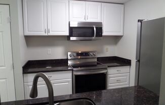 2 beds, 1 bath, $1,695, Unit # #P 5