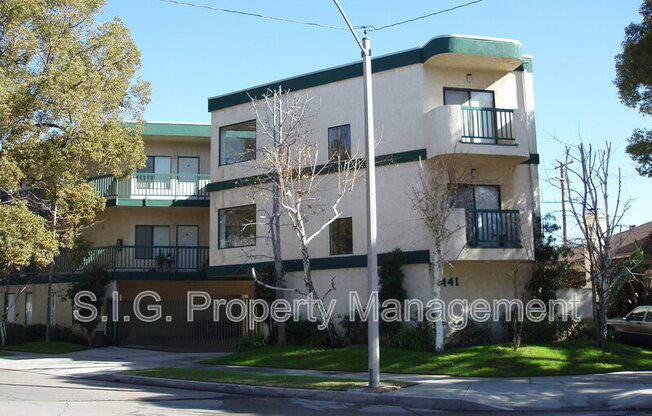 1441 EDISON BLVD