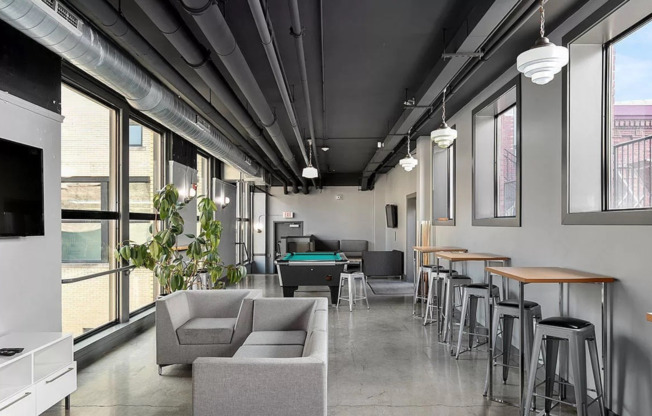 2 beds, 2 baths, 2,000 sqft, $4,550, Unit 600 Broadway Ave NW - Unit 601 A