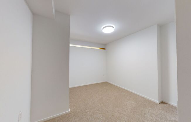 1 bed, 1 bath, 415 sqft, $2,150, Unit 2204-A