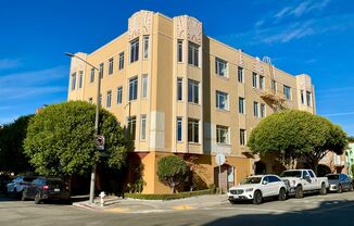 ALCATRAZ VIEWS! Top Floor, REMODELED! W/D! ROOF DECK! Dishwasher