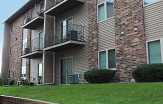 Welcome to Park West Apartments!