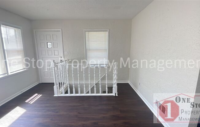 Beautifully Remodeled 2-bedroom, 1-bath home in Kansas City!!!