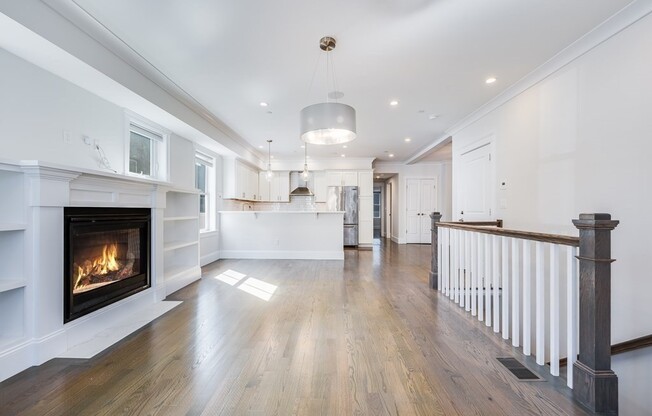 8 ENTERPRISE ST