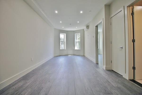 2517 BEDFORD AVE.