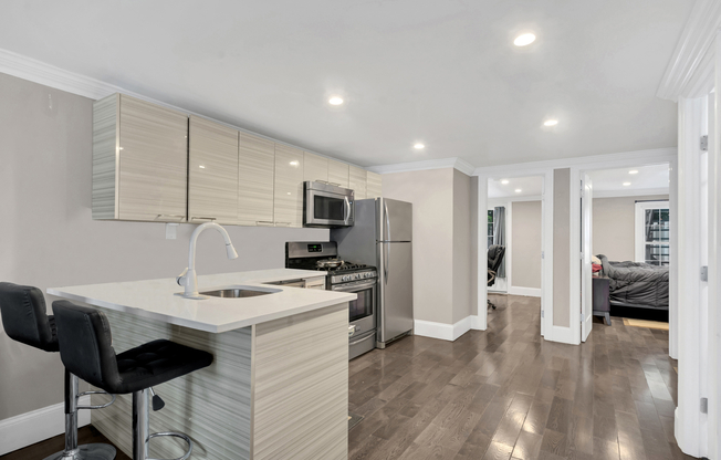 25 PILLING ST