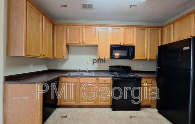 7565 RUTGERS CIR