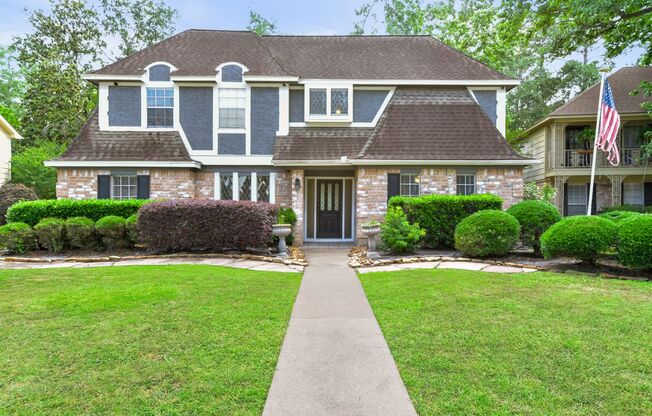Come see this well-maintained home in Candlelight Oaks!