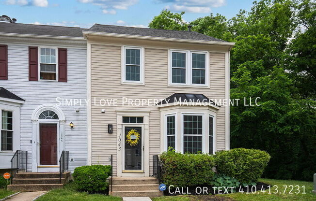 1043 DOWNING CT