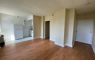 1 bed, 1 bath, $775, Unit 0611