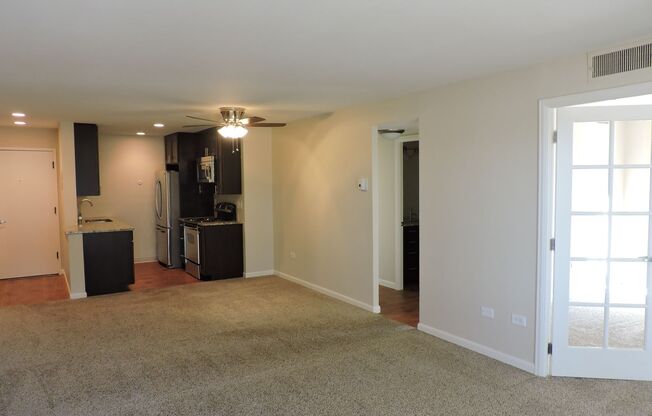 1 bed, 1 bath, 875 sqft, $1,899, Unit 206