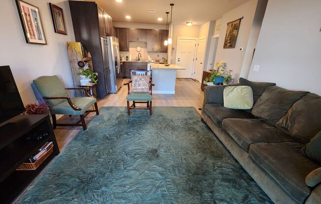 1 bed, 1 bath, 785 sqft, $1,495, Unit 124-115