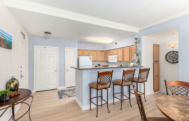2 beds, 2 baths, $3,200