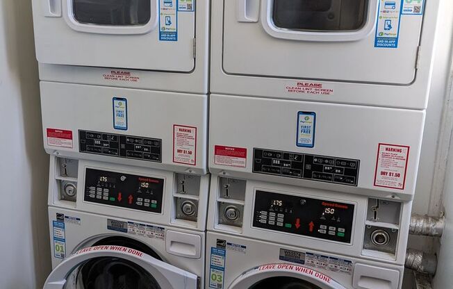 Studio, 1 bath, 425 sqft, $1,500, Unit 11