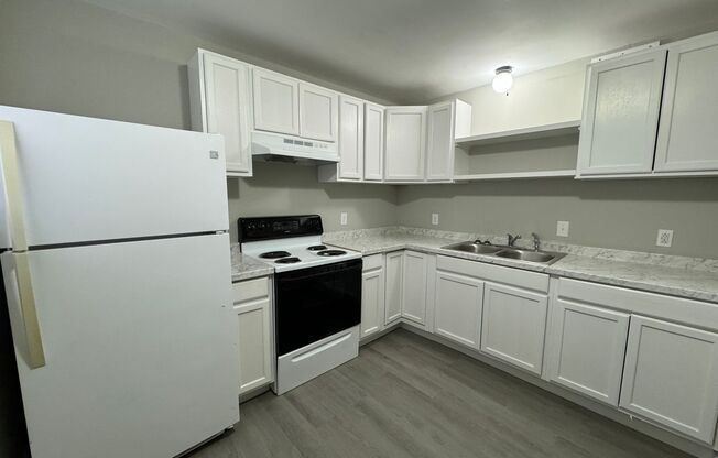 2 beds, 1.5 baths, 858 sqft, $1,225, Unit 2536