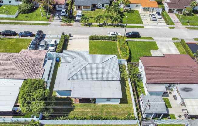 18361 NE 20TH PL NORTH MIAMI BEACH, FL 33179