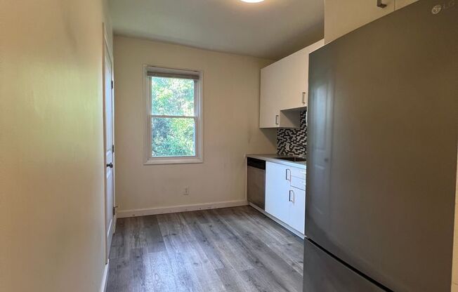 1 bed, 1 bath, $1,025, Unit Floor 1