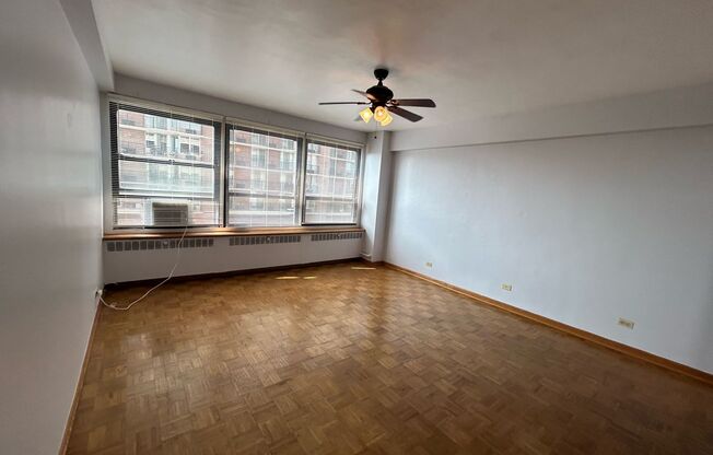2 beds, 1 bath, 1,200 sqft, $2,800, Unit 418-0505