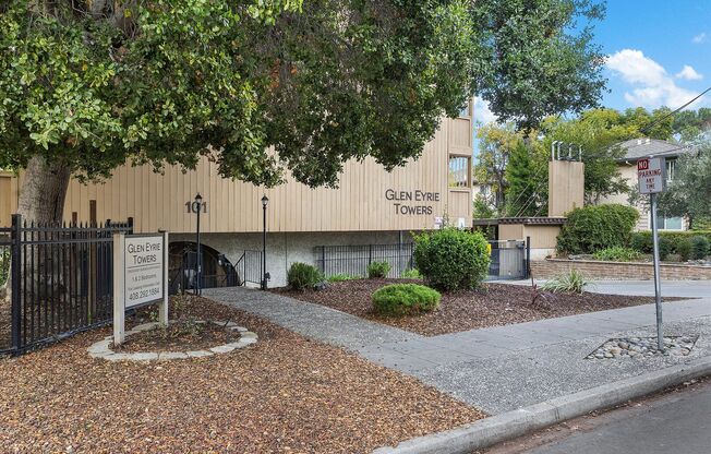 101 Glen Eyrie Avenue