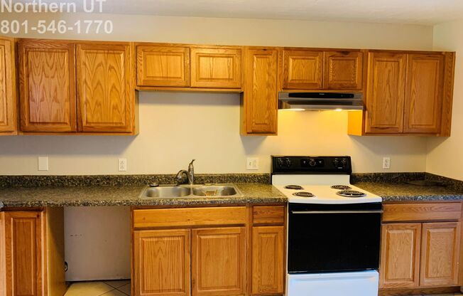 3 beds, 1 bath, $1,550