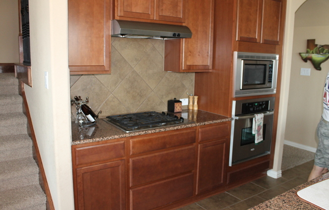 Beautiful, Large and New Home For Rent in Leander, 2011 Tall Chief