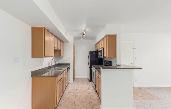 1 bed, 1 bath, $1,395, Unit UNIT 2067