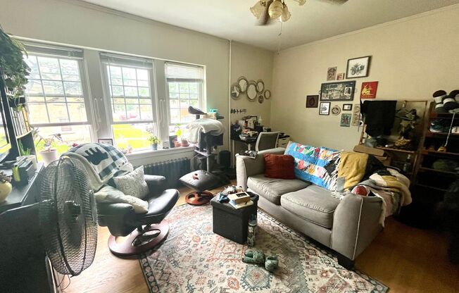 4272 N Wilson Dr