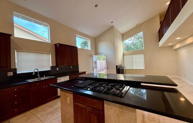 6 Bedroom 4 baths Granite Kitchen Executive Home For $6900